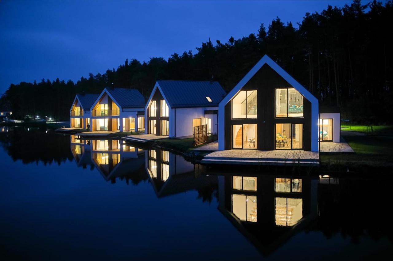 Debowy Dwor Hotel Ruda Rozaniecka Bagian luar foto