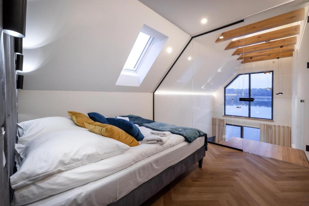 Debowy Dwor Hotel Ruda Rozaniecka Bagian luar foto