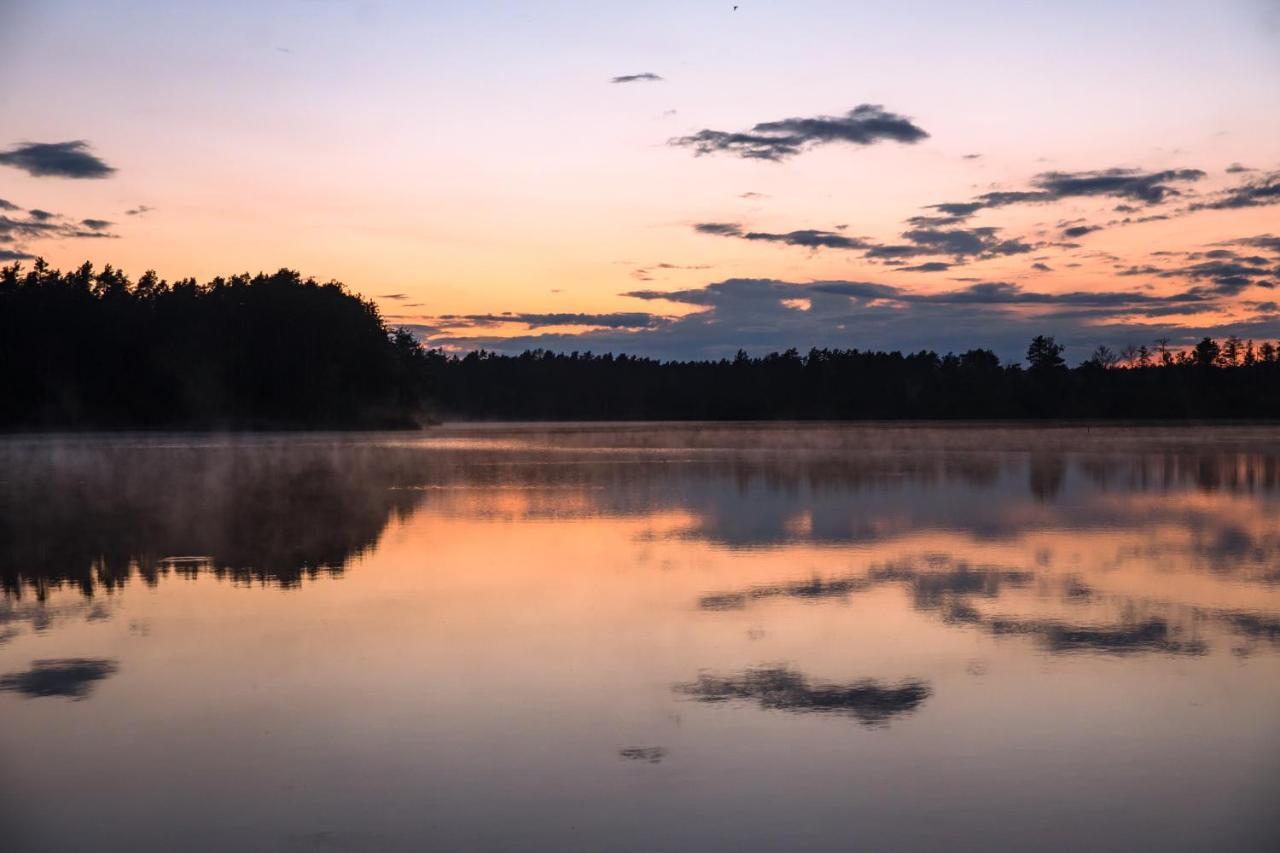 Debowy Dwor Hotel Ruda Rozaniecka Bagian luar foto