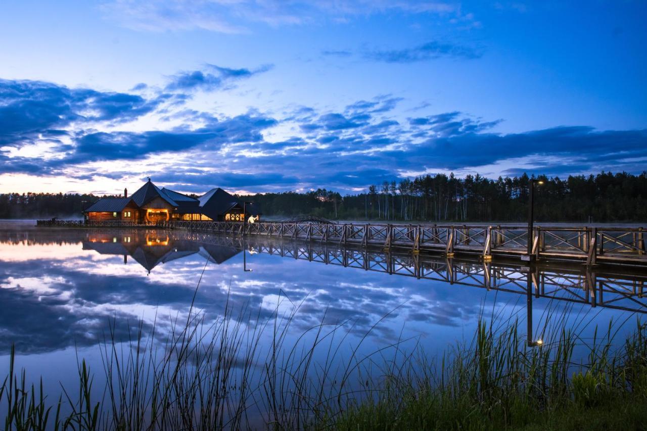 Debowy Dwor Hotel Ruda Rozaniecka Bagian luar foto