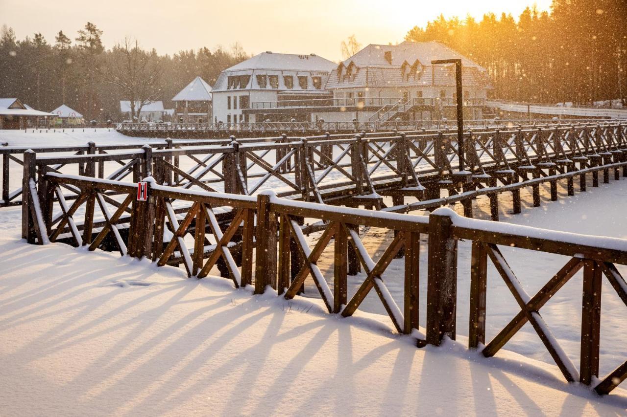 Debowy Dwor Hotel Ruda Rozaniecka Bagian luar foto