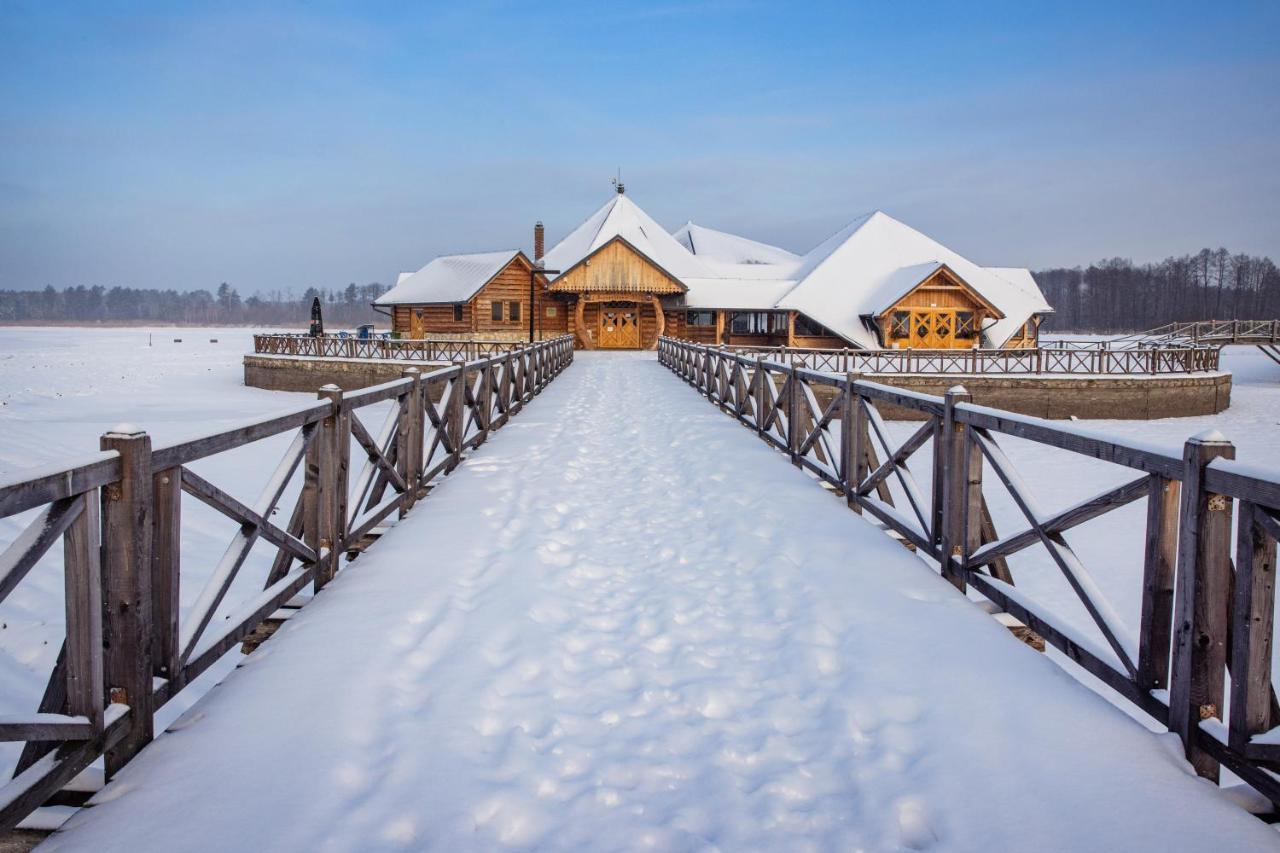 Debowy Dwor Hotel Ruda Rozaniecka Bagian luar foto